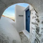 Angels Unique Traditional Emporio (Santorini)